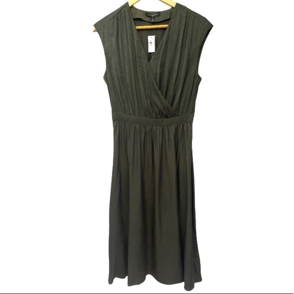 Banana Republic Dark Green Satin Dress - Picture 1 of 7